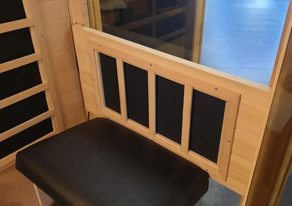 Promiennik ciepła do stóp CarboSens w modelu Relax 1 Visio